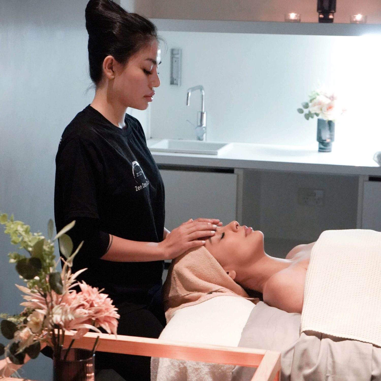 Age Smart Age-Defying Facial