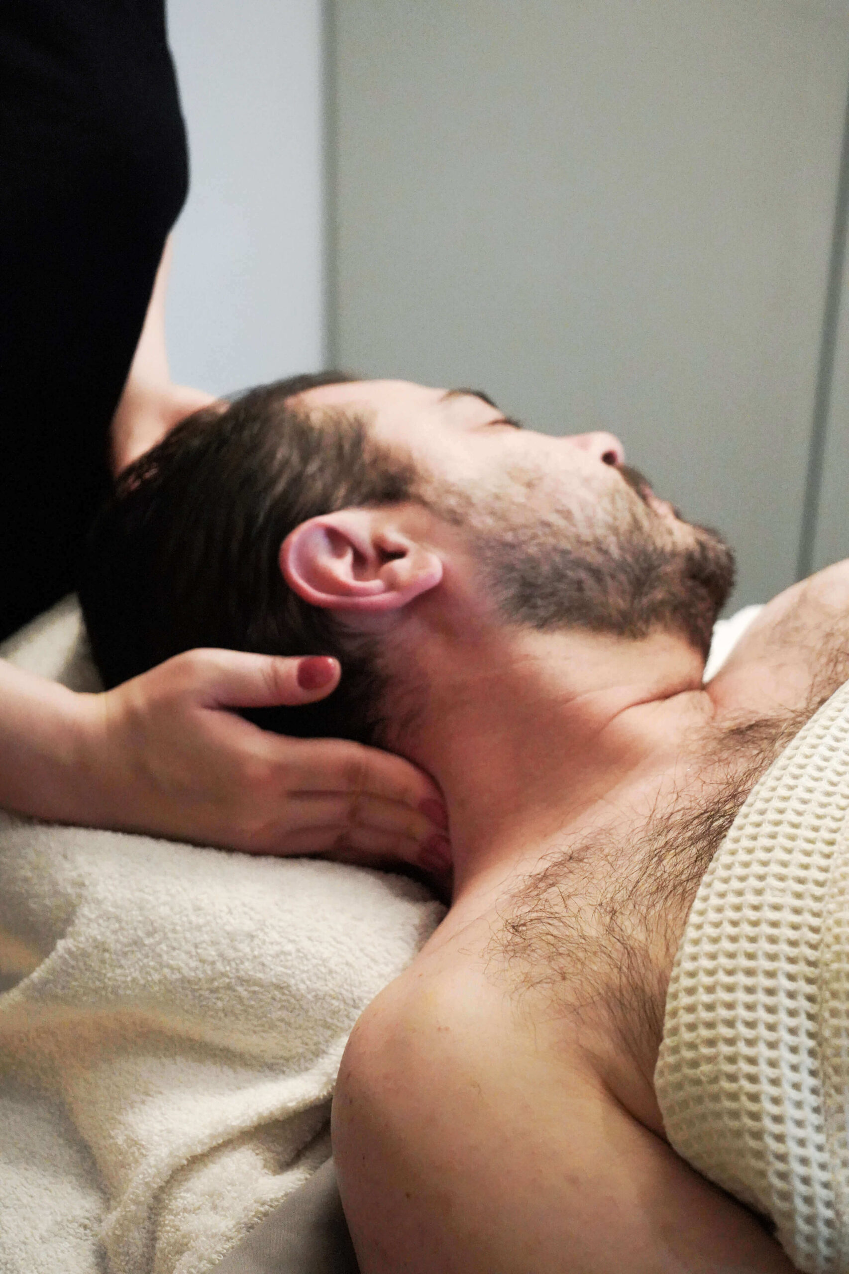 How Massage Helps with Poor Posture & Tech Neck at Zen Day Spa, Potts Point Sydney
